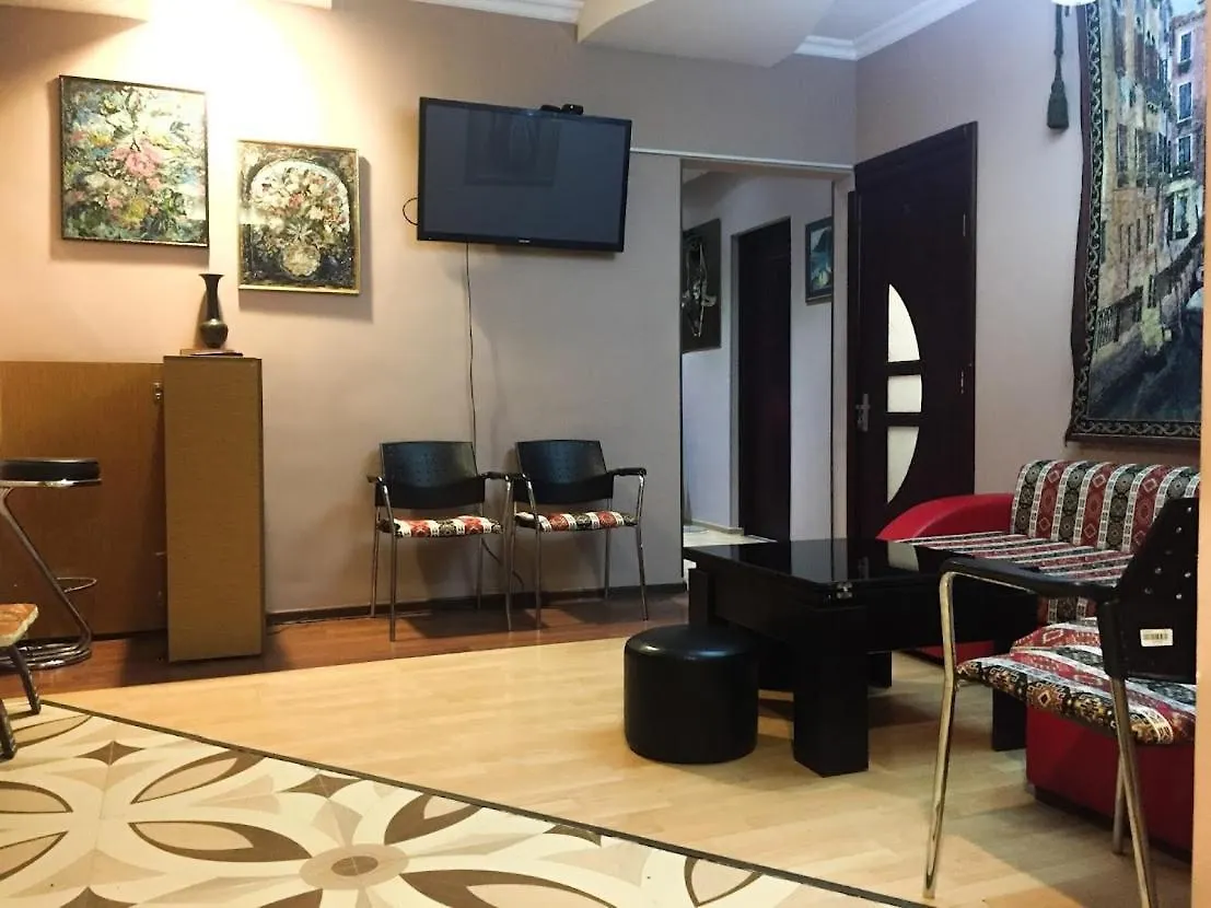 The Sindh Hostel تبليسي